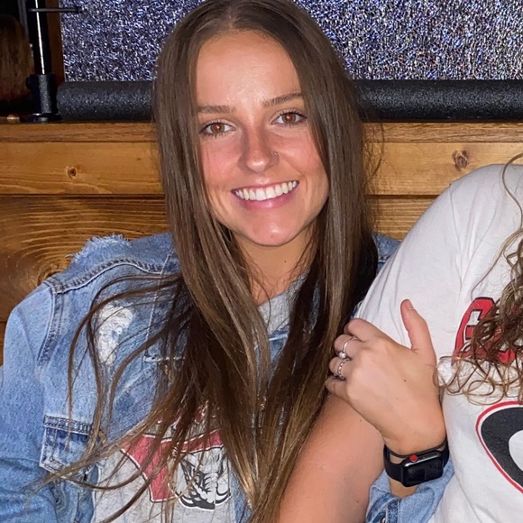 Meet your Posher, Lilly - Picture 1 of 1